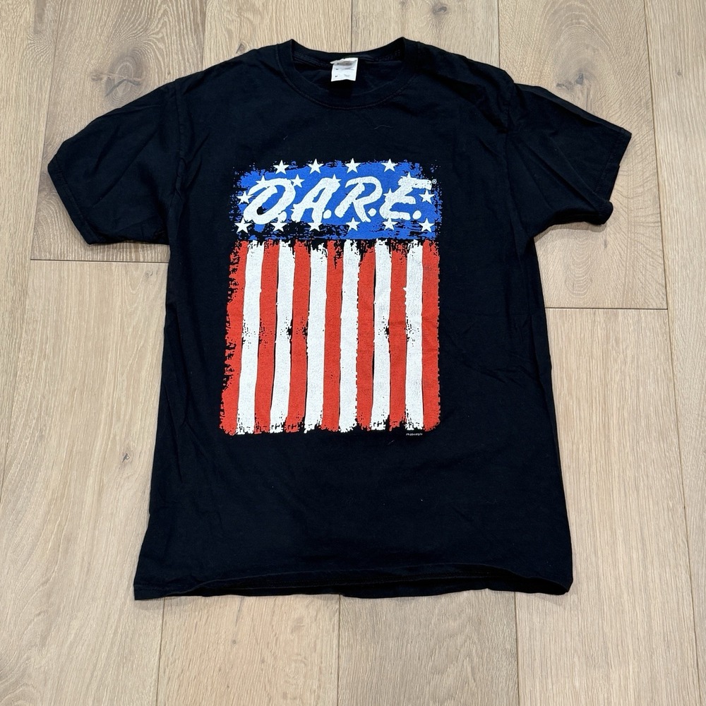 D.A.R.E Dare American Flag T-Shirt‎ Medium Black